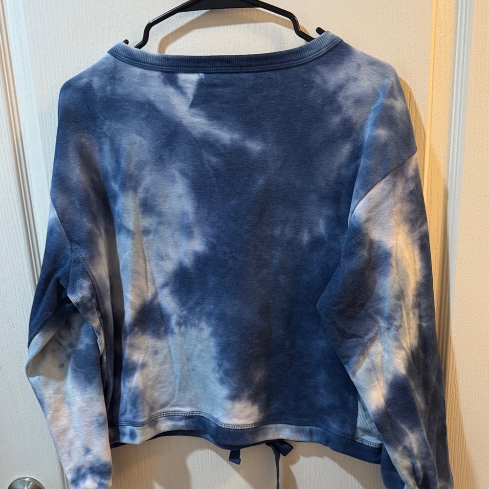 Steve Madden Blue Tie-Dye Sweatshirt - Picture 4 of 4